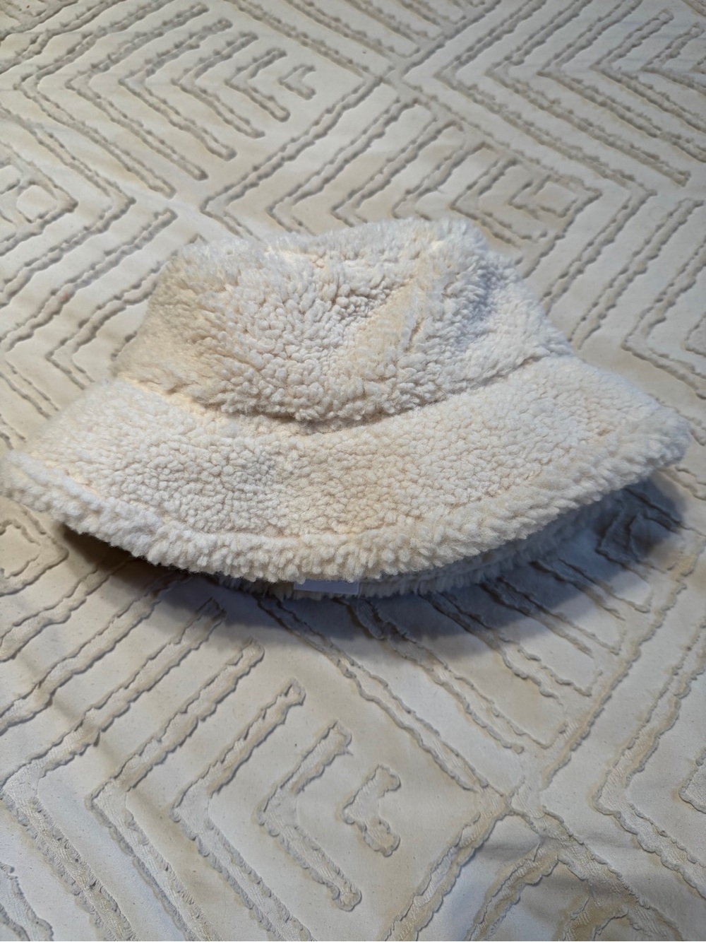 Abercrombie sherling bucket hat